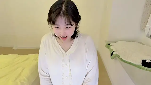 Snapshot of Onefiona chatting on 03/07/26, 11:07 Onefiona online show from 03/07/26, 11:07