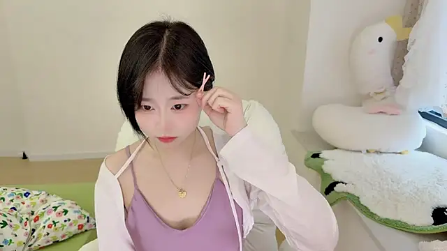 Snapshot of Onefiona chatting on 03/17/26, 03:44 Onefiona online show from 03/17/26, 03:44