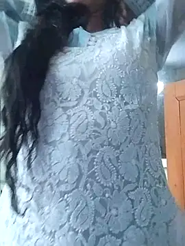 Zaara101 online show from 03/25/26, 06:47