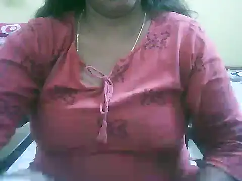 Snapshot of mohini_bhabhi chatting on 04/07/26, 10:48 mohini bhabhi online show from 04/07/26, 10:48
