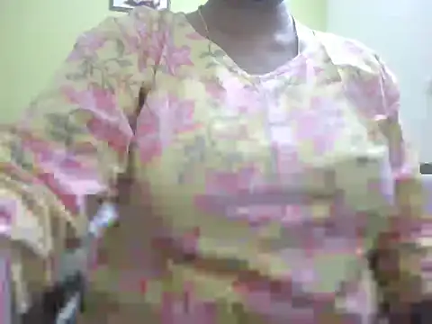 Snapshot of mohini_bhabhi chatting on 06/14/26, 03:03 mohini bhabhi online show from 06/14/26, 03:03