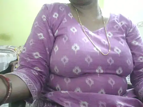 Snapshot of mohini_bhabhi chatting on 07/01/26, 02:07 mohini bhabhi online show from 07/01/26, 02:07