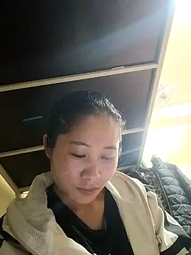 Snapshot of aaa_sexy_aaa chatting on 02/18/26, 10:44 aaa sexy aaa online show from 02/18/26, 10:44