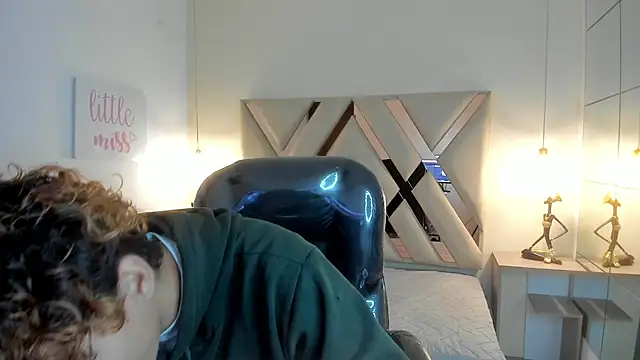 Snapshot of Anyelo_Twink chatting on 03/06/26, 08:27 Anyelo Twink online show from 03/06/26, 08:27