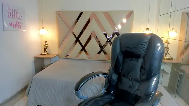 Snapshot of Anyelo_Twink chatting on 03/17/26, 09:29 Anyelo Twink online show from 03/17/26, 09:29