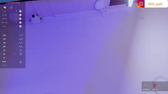 lilith petit  online show from 04/28/26, 01:27