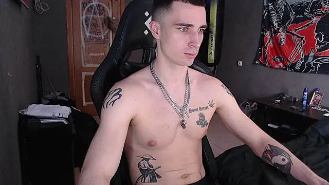 Snapshot of Jack_loveeee chatting on 04/12/26, 10:53 Jack loveeee online show from 04/12/26, 10:53