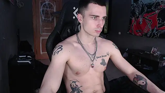 Snapshot of Jack_loveeee chatting on 04/23/26, 01:13 Jack loveeee online show from 04/23/26, 01:13