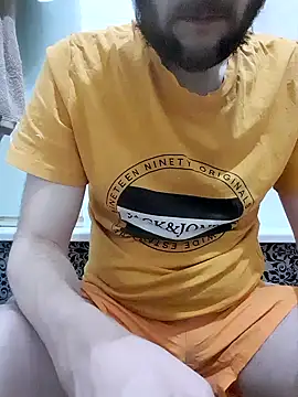 Snapshot of 80julien chatting on 02/09/26, 11:20 80julien online show from 02/09/26, 11:20