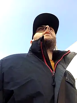 Snapshot of 80julien chatting on 03/22/26, 01:25 80julien online show from 03/22/26, 01:25