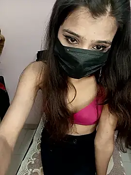 hotyjiyaaaa online show from 01/13/26, 02:33