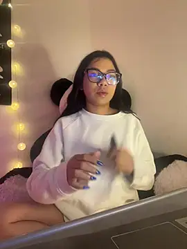 Little Lexyy online show from 04/02/26, 04:32