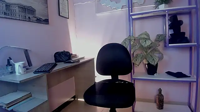 Snapshot of milenahot__69 chatting on 06/30/26, 11:22 milenahot 69 online show from 06/30/26, 11:22
