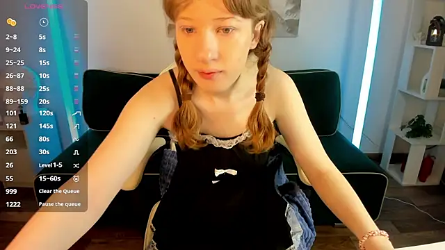 Snapshot of tracy_aw chatting on 03/18/26, 08:50 tracy aw online show from 03/18/26, 08:50