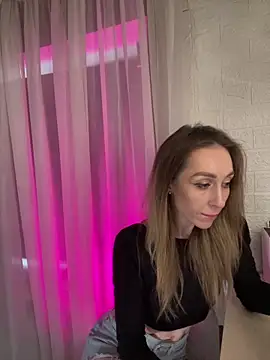 AnesaKis online show from 03/04/26, 06:19