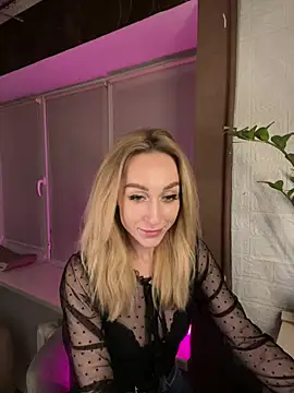 AnesaKis online show from 04/12/26, 10:15