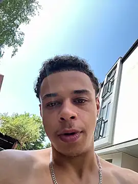 l-laross online show from 05/24/26, 01:27