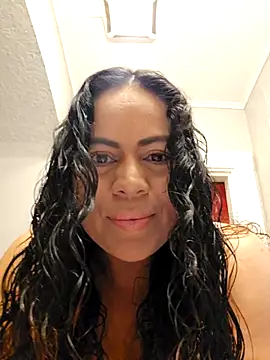 Snapshot of _Zhamira chatting on 02/26/26, 01:54 Zhamira online show from 02/26/26, 01:54