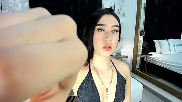 emily clarkk  online show from 02/23/26, 07:11