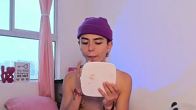 Snapshot of Maiky_Cooper01 chatting on 03/02/26, 04:58 Maiky Cooper01 online show from 03/02/26, 04:58