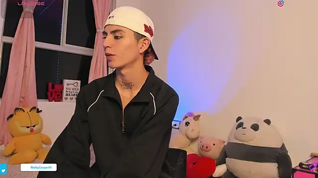 Snapshot of Maiky_Cooper01 chatting on 03/03/26, 05:02 Maiky Cooper01 online show from 03/03/26, 05:02