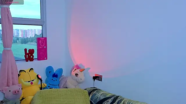 Snapshot of Maiky_Cooper01 chatting on 04/06/26, 10:00 Maiky Cooper01 online show from 04/06/26, 10:00