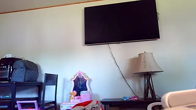 FrankieFuckMe online show from 05/19/26, 02:01
