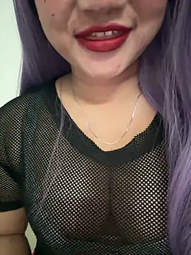 Snapshot of Rubydesire chatting on 04/20/26, 04:43 Rubydesire online show from 04/20/26, 04:43
