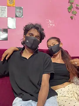 Snapshot of MissHermione2 chatting on 03/31/26, 04:07 MissHermione2 online show from 03/31/26, 04:07