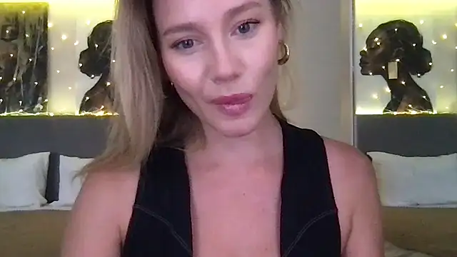 Stella muse online show from 01/12/26, 02:28