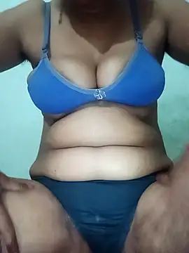 sexyqueen558 online show from 02/12/26, 11:44