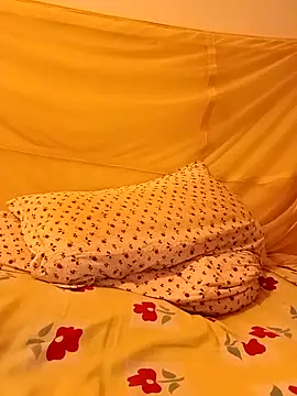 Snapshot of Uzieham22 chatting on 03/10/26, 04:23 Uzieham22 online show from 03/10/26, 04:23