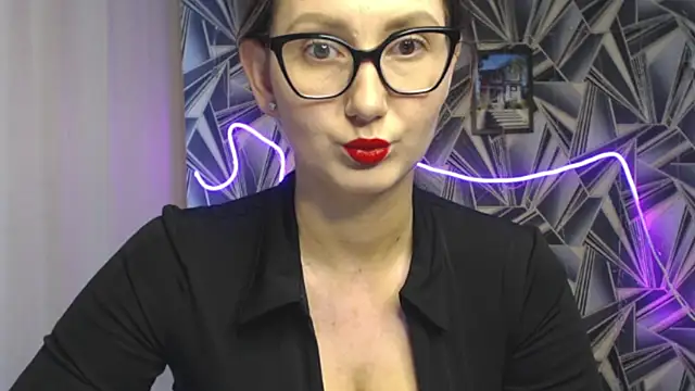 Snapshot of NikkiKiss___ chatting on 05/26/26, 01:23 NikkiKiss online show from 05/26/26, 01:23