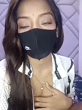 TrendyTales  online show from 02/16/26, 04:36