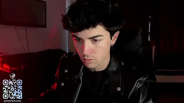 Snapshot of LiamFoster chatting on 01/19/26, 02:10 LiamFoster online show from 01/19/26, 02:10