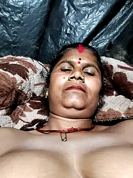 Hot di97 online show from 02/08/26, 08:51