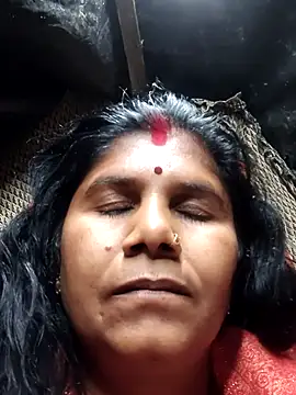 Hot di97 online show from 02/17/26, 07:53