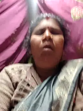 Hot di97 online show from 02/26/26, 12:53