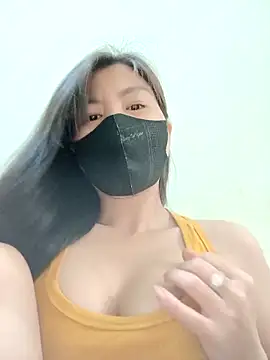 Lyly-68688 online show from 03/17/26, 12:37