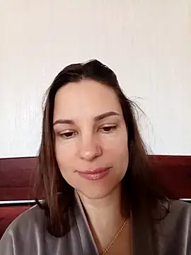 She-Moon online show from 04/05/26, 06:54