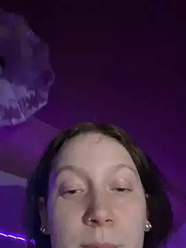 Snapshot of YoungLisaa18 chatting on 02/10/26, 07:51 YoungLisaa18 online show from 02/10/26, 07:51