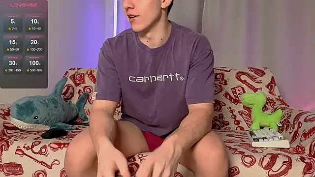 first mark online show from 03/06/26, 05:42