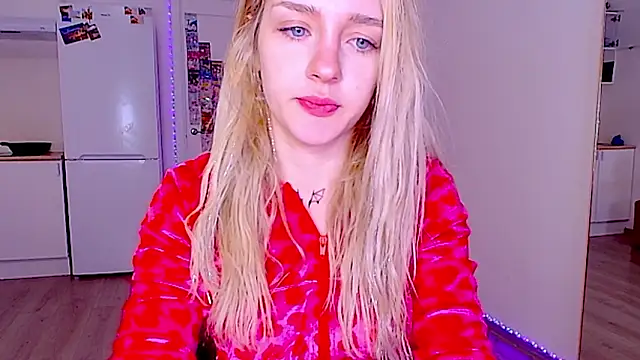 Snapshot of sailormoon666_ chatting on 02/22/26, 04:24 sailormoon666 online show from 02/22/26, 04:24