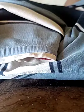 Snapshot of Harishtamil26 chatting on 02/23/26, 04:10 Harishtamil26 online show from 02/23/26, 04:10