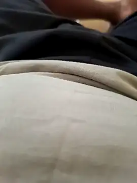 Snapshot of Harishtamil26 chatting on 04/15/26, 10:11 Harishtamil26 online show from 04/15/26, 10:11