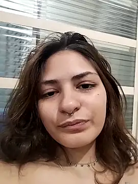 Snapshot of carazinho2128 chatting on 03/06/26, 06:32 carazinho2128 online show from 03/06/26, 06:32