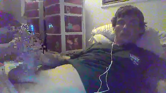 Snapshot of HungandHynotic chatting on 03/11/26, 11:27 HungandHynotic online show from 03/11/26, 11:27