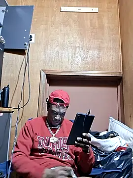 Snapshot of wetmouthrio_ chatting on 03/19/26, 11:53 wetmouthrio online show from 03/19/26, 11:53