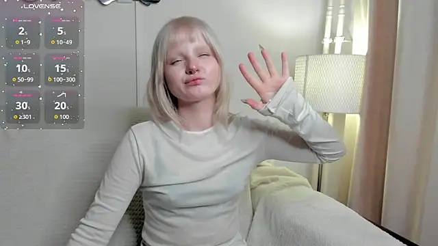 ustimeow online show from 02/17/26, 01:51