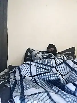 FINEBABYWOLF online show from 05/01/26, 10:58